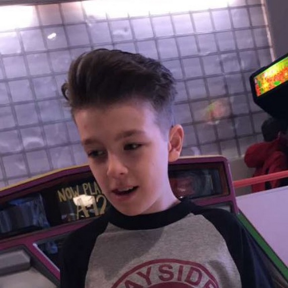 Meet your Posher, Sasha - Picture 1 of 1